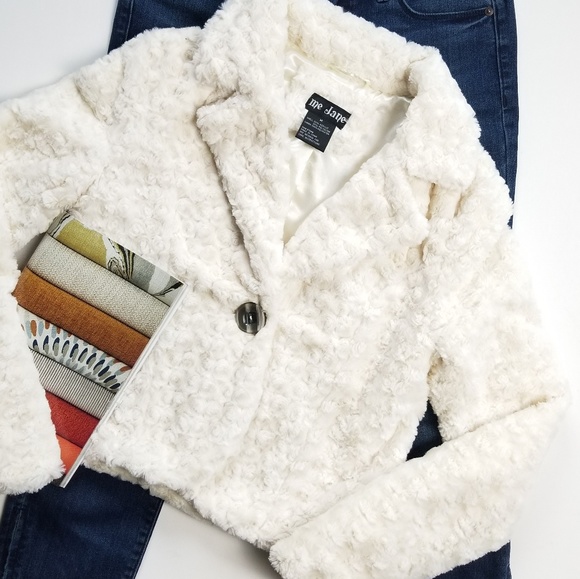 Me Jane Jackets & Blazers - ME JANE Cream Faux Fur Jacket!